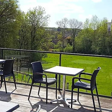 Logis Le Cadusia Hotel Chaource