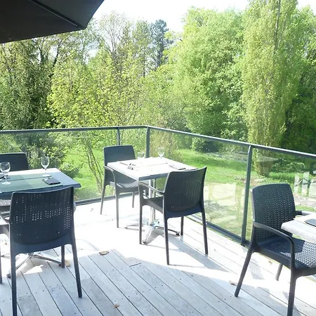 Hotel Logis Le Cadusia Chaource