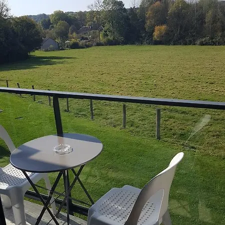 Logis Le Cadusia Hotel Chaource