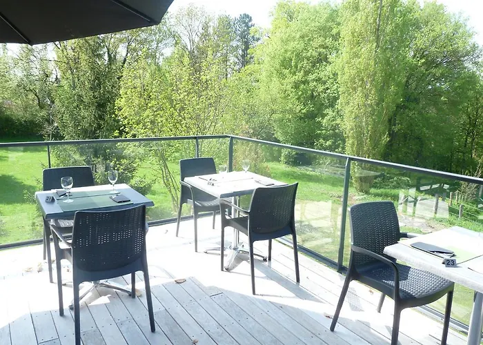 Hotel Logis Le Cadusia Chaource