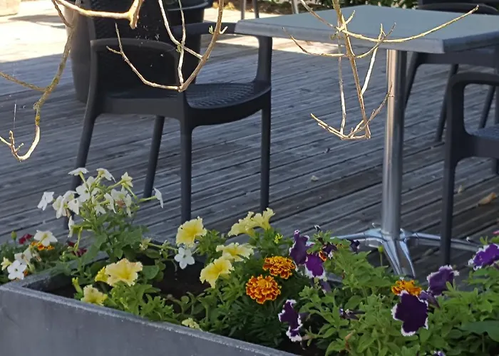 Le Cadusia מלון Chaource